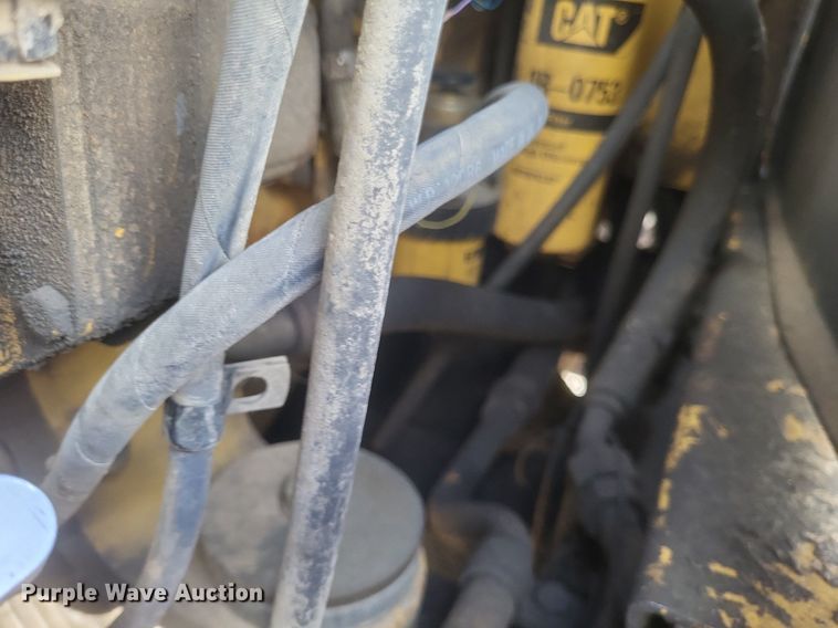 image for item DR4893 1999 Caterpillar  938G wheel loader