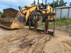 image for item DR4893 1999 Caterpillar  938G wheel loader