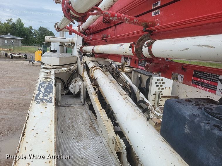 image for item DR4899 2007 Mack MR600 concrete pump truck