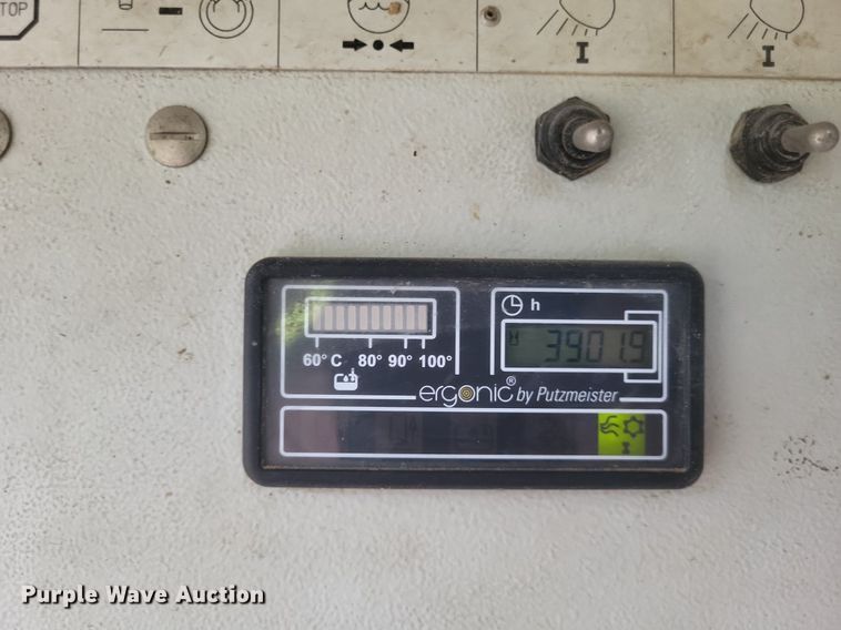 image for item DR4899 2007 Mack MR600 concrete pump truck