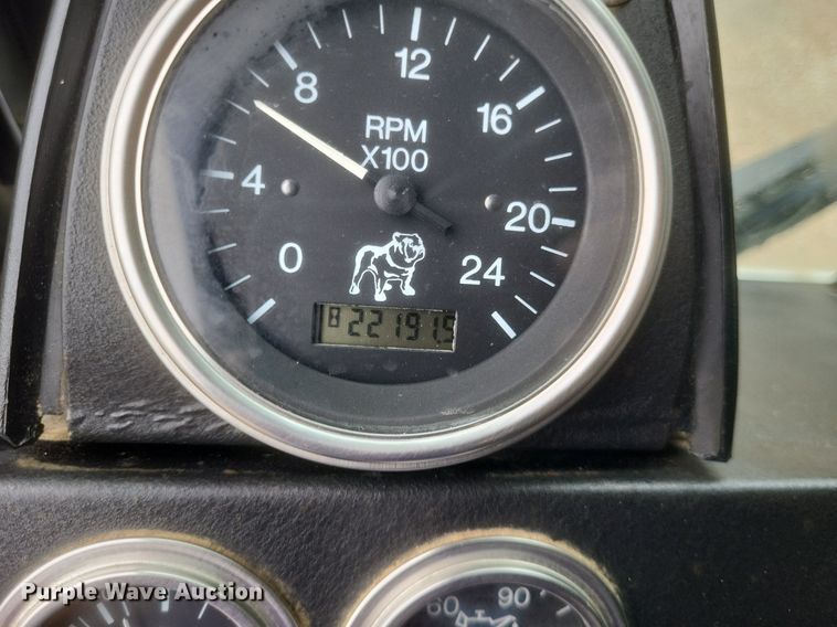 image for item DR4899 2007 Mack MR600 concrete pump truck