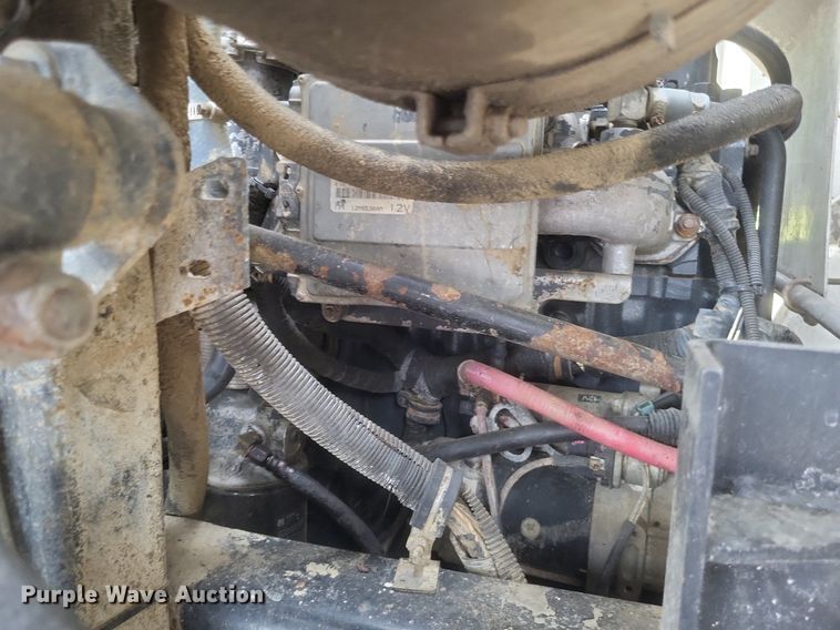 image for item DR4899 2007 Mack MR600 concrete pump truck