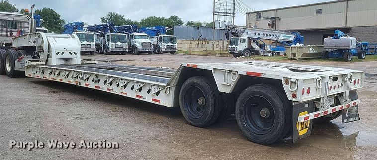 image for item DR4902 2006 XL 110CHDG lowboy equipment trailer