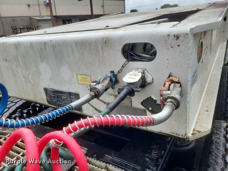 image for item DR4902 2006 XL 110CHDG lowboy equipment trailer