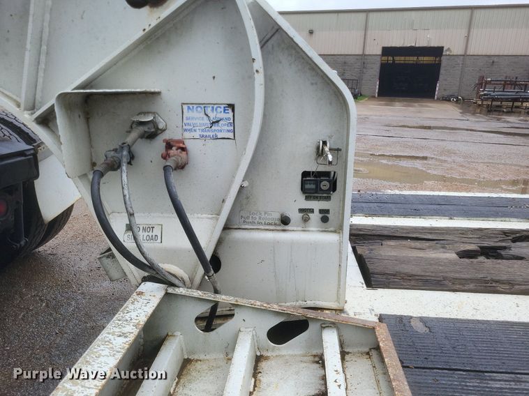 image for item DR4902 2006 XL 110CHDG lowboy equipment trailer