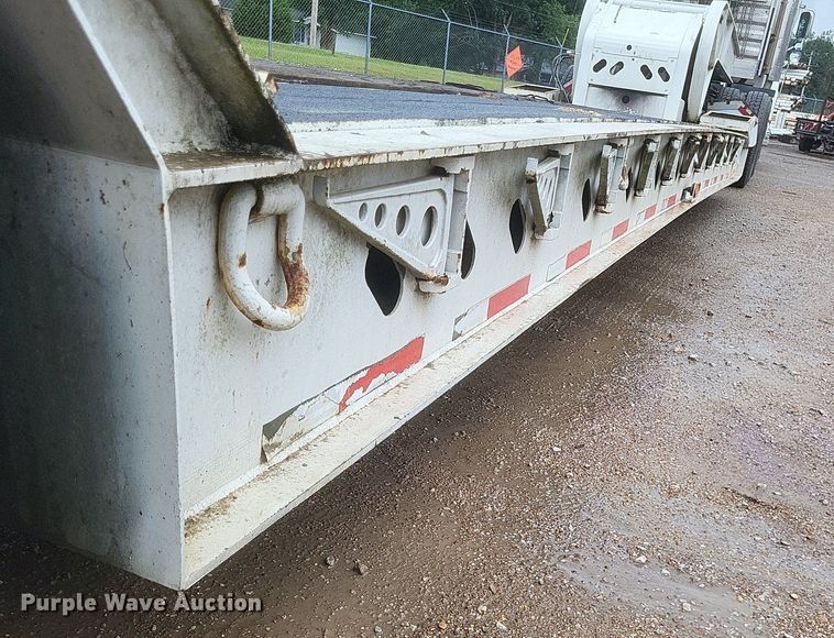 image for item DR4902 2006 XL 110CHDG lowboy equipment trailer