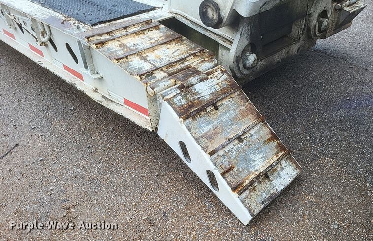 image for item DR4902 2006 XL 110CHDG lowboy equipment trailer