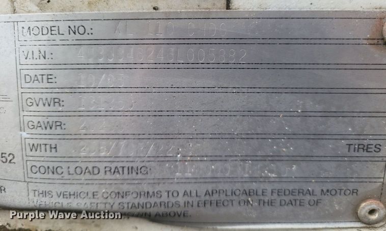 image for item DR4902 2006 XL 110CHDG lowboy equipment trailer