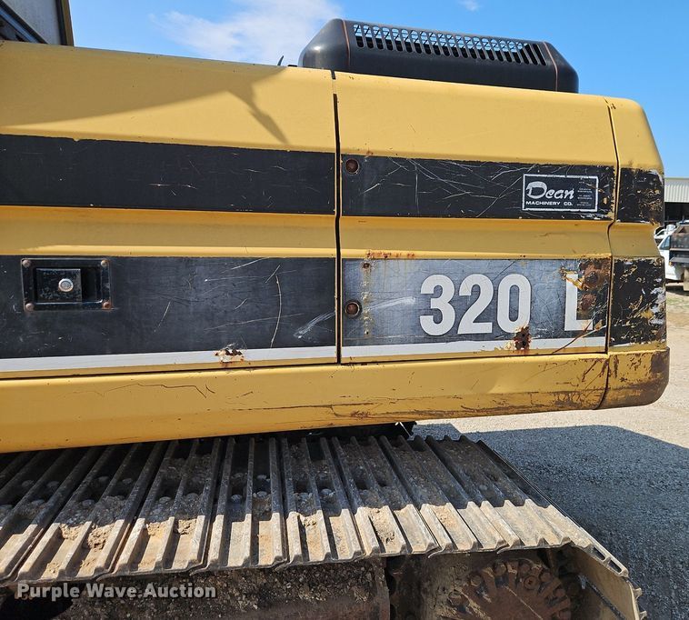 image for item DR8715 1992 Caterpillar  320L excavator