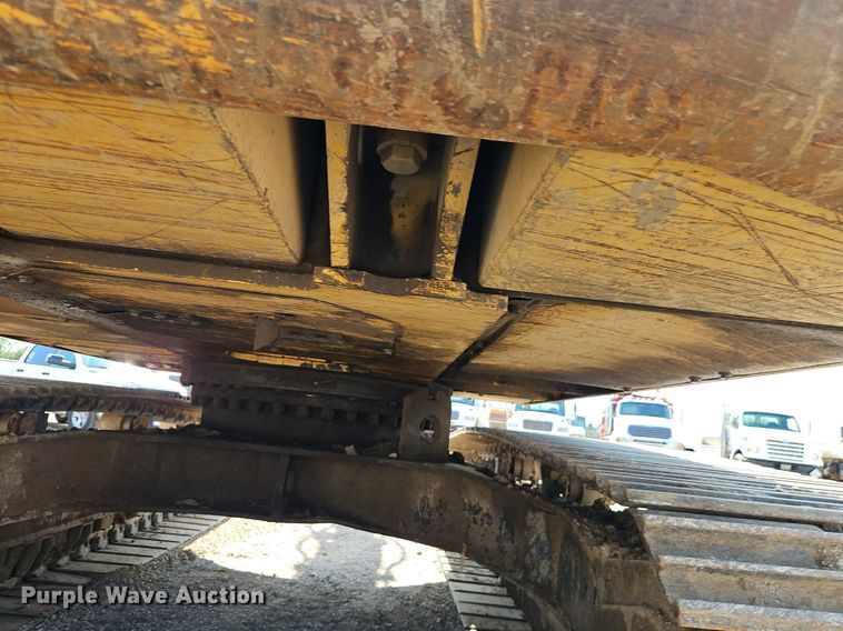 image for item DR8715 1992 Caterpillar  320L excavator