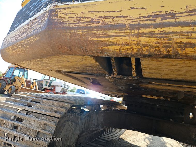 image for item DR8715 1992 Caterpillar  320L excavator