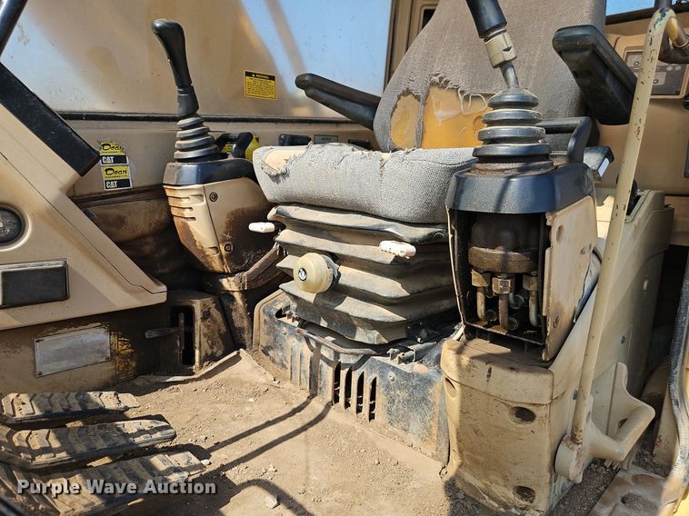 image for item DR8715 1992 Caterpillar  320L excavator