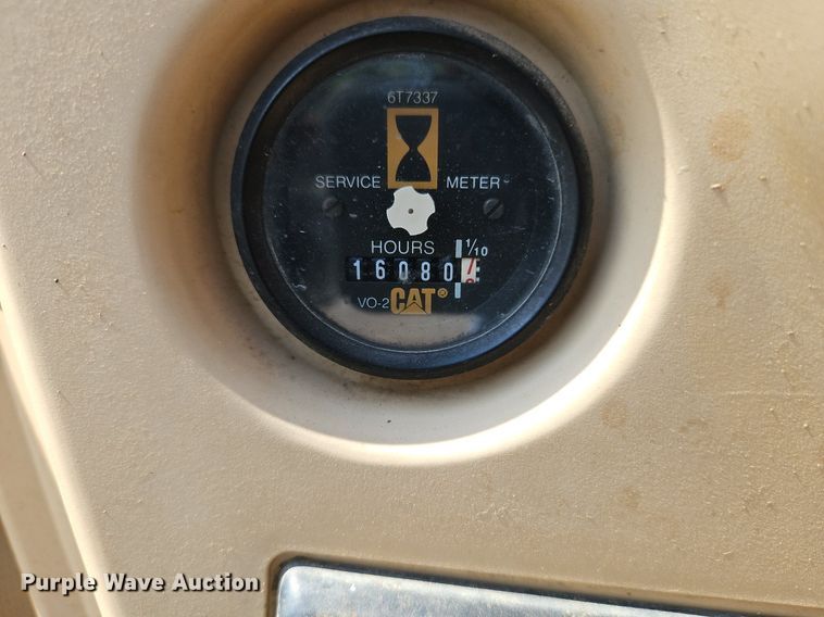 image for item DR8715 1992 Caterpillar  320L excavator