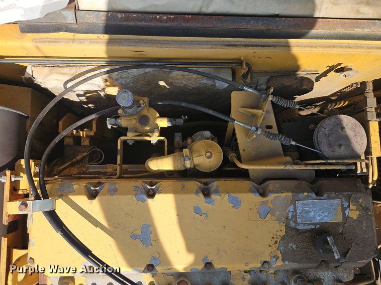 image for item DR8715 1992 Caterpillar  320L excavator
