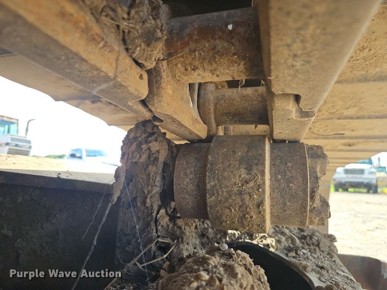 image for item DR8715 1992 Caterpillar  320L excavator