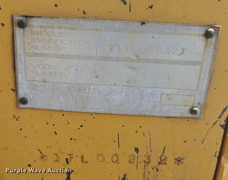 image for item DR8715 1992 Caterpillar  320L excavator