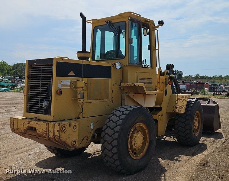 image for item DR8716 1990 Caterpillar  IT28B wheel loader