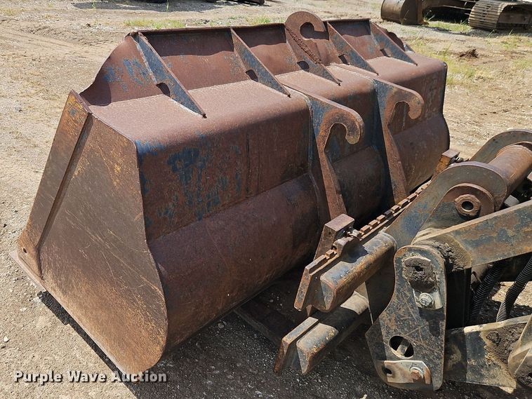 image for item DR8716 1990 Caterpillar  IT28B wheel loader