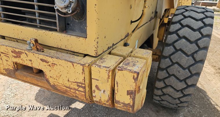 image for item DR8716 1990 Caterpillar  IT28B wheel loader