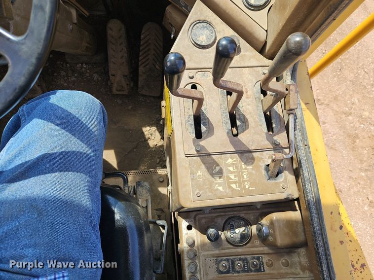 image for item DR8716 1990 Caterpillar  IT28B wheel loader