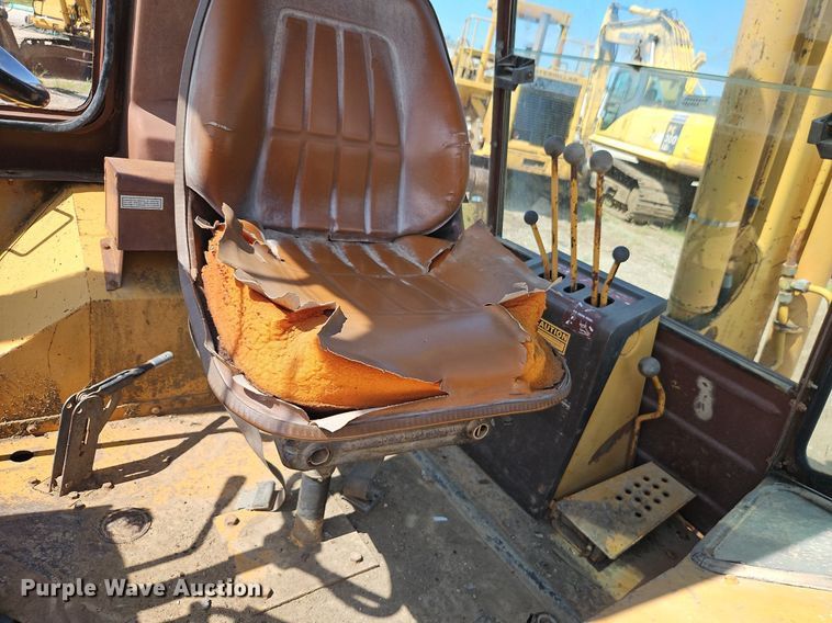 image for item DR8717 1985 Case 580 Super E backhoe