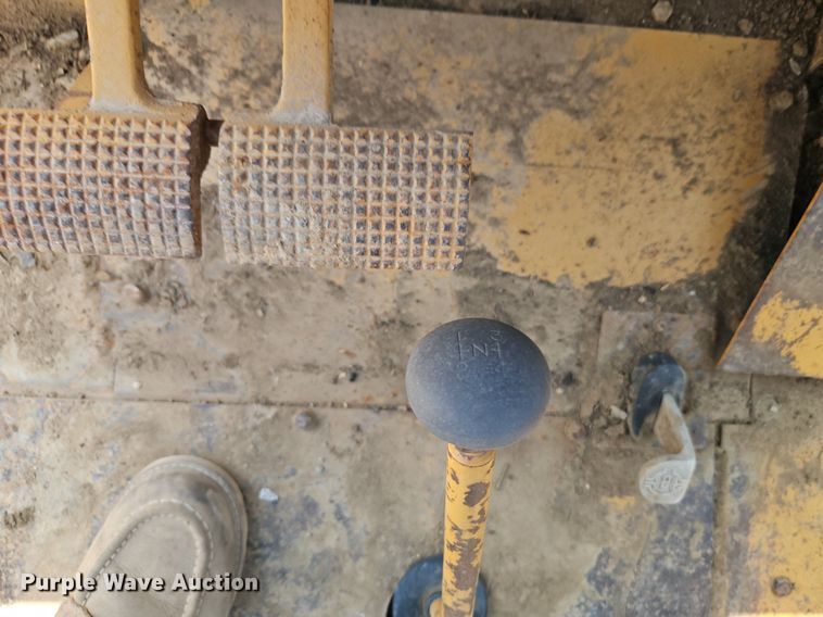 image for item DR8717 1985 Case 580 Super E backhoe