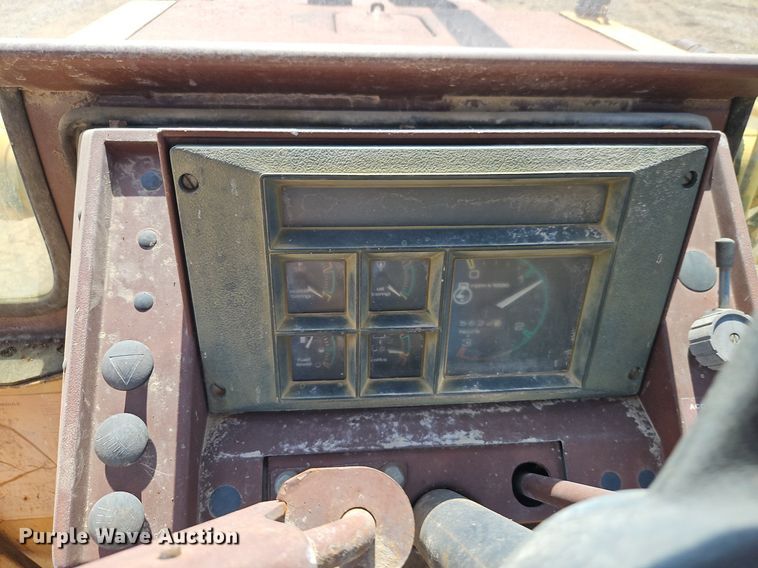 image for item DR8717 1985 Case 580 Super E backhoe