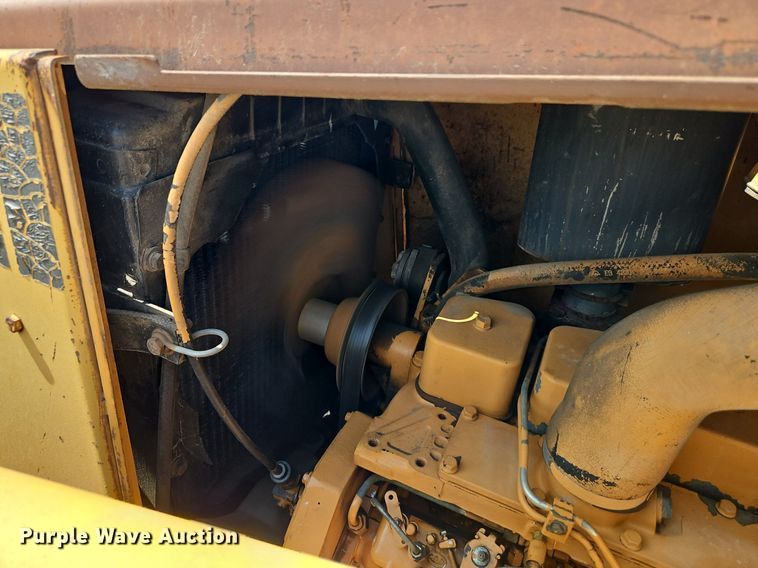 image for item DR8717 1985 Case 580 Super E backhoe