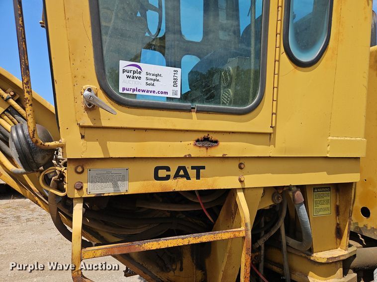 image for item DR8718 1977 Caterpillar  14G motor grader