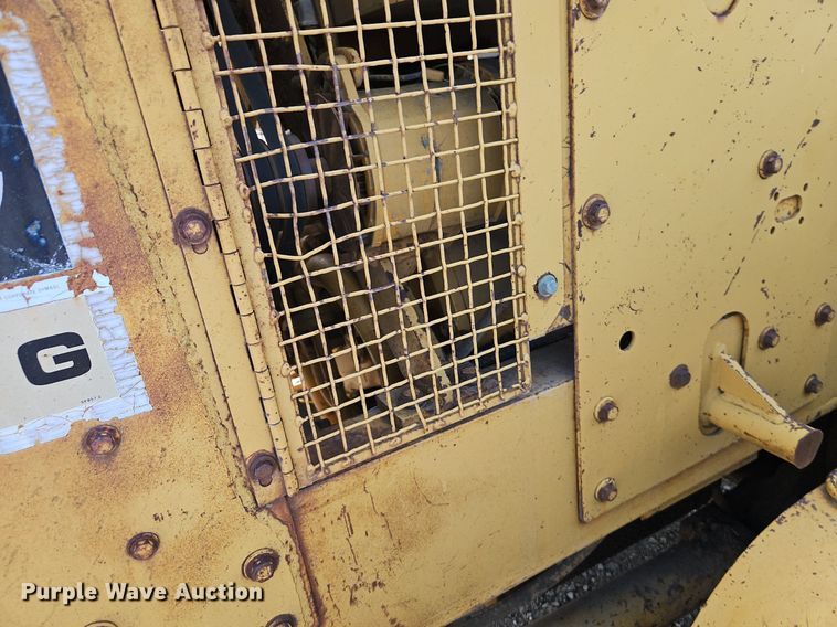 image for item DR8718 1977 Caterpillar  14G motor grader