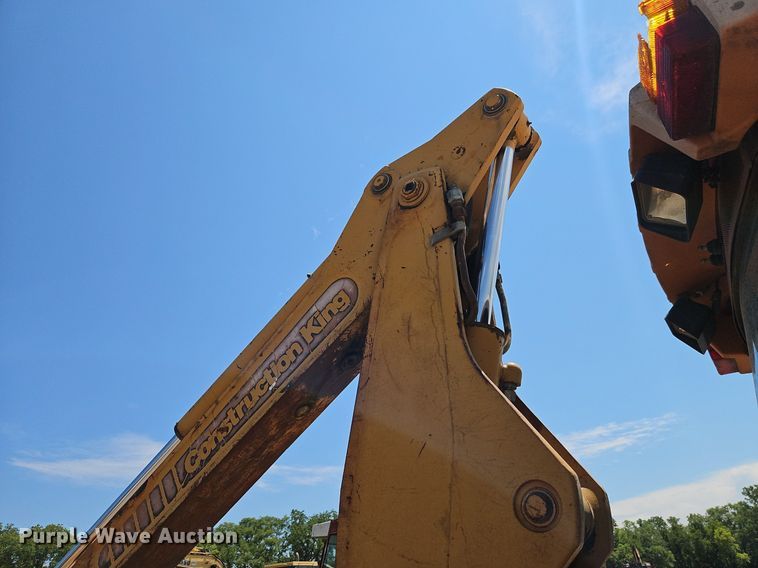 image for item DR8720 1992 Case 580 Super K backhoe