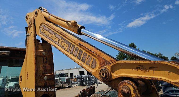 image for item DR8720 1992 Case 580 Super K backhoe