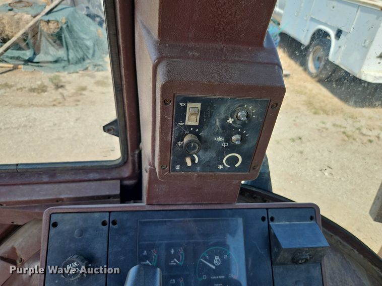 image for item DR8720 1992 Case 580 Super K backhoe