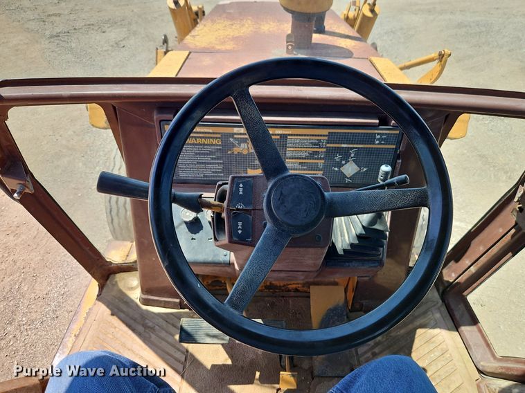 image for item DR8720 1992 Case 580 Super K backhoe