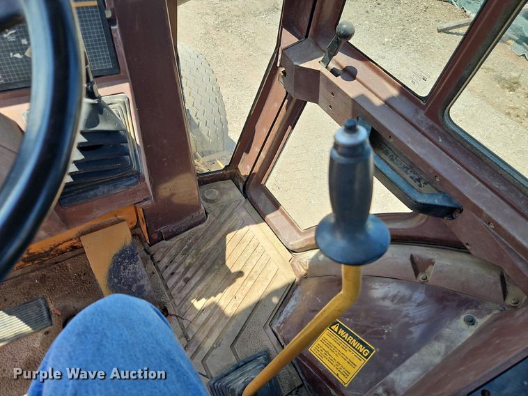 image for item DR8720 1992 Case 580 Super K backhoe