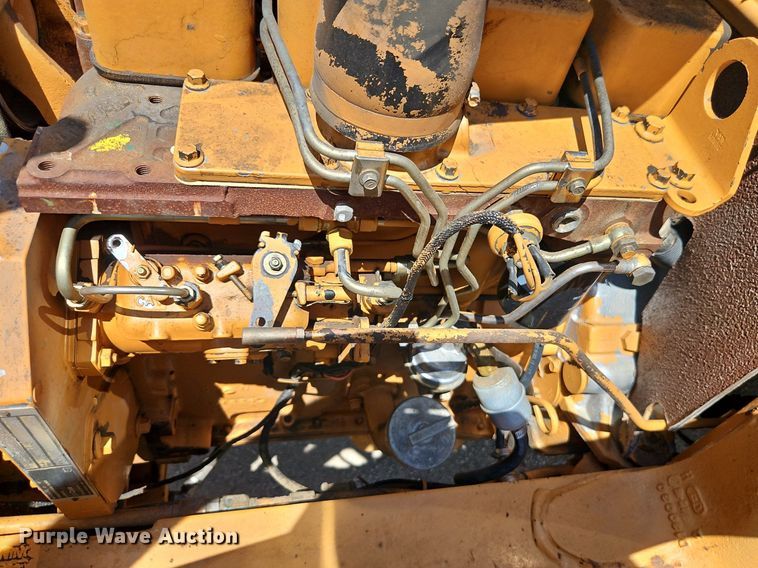 image for item DR8720 1992 Case 580 Super K backhoe