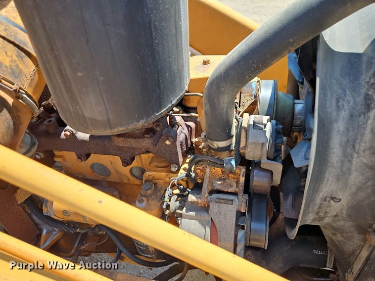 image for item DR8720 1992 Case 580 Super K backhoe