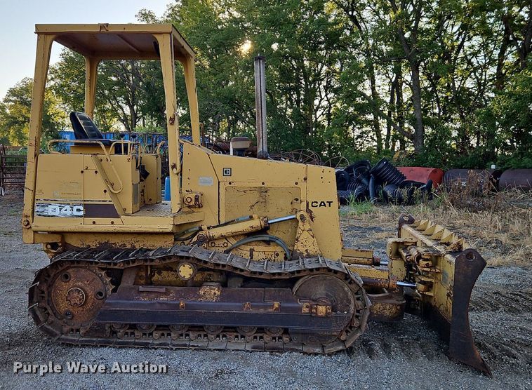 image for item DR8721 1989 Caterpillar  D4C dozer