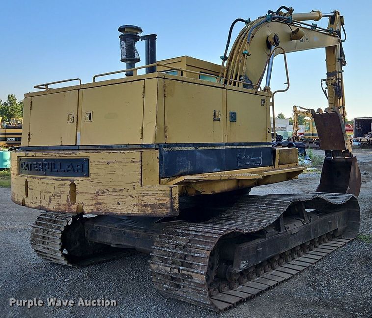 image for item DR8723 1989 Caterpillar  225B LC excavator