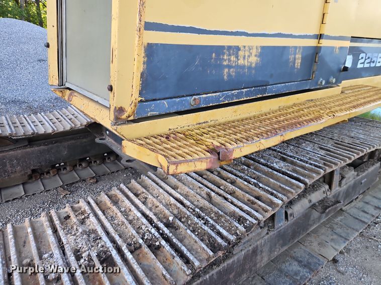 image for item DR8723 1989 Caterpillar  225B LC excavator