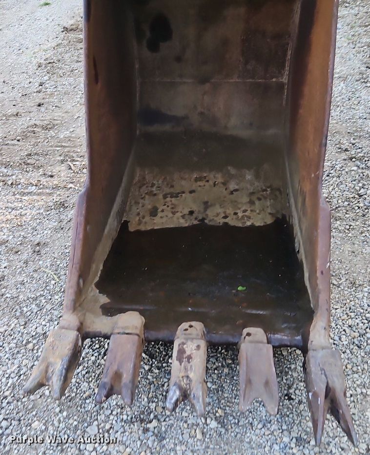 image for item DR8723 1989 Caterpillar  225B LC excavator