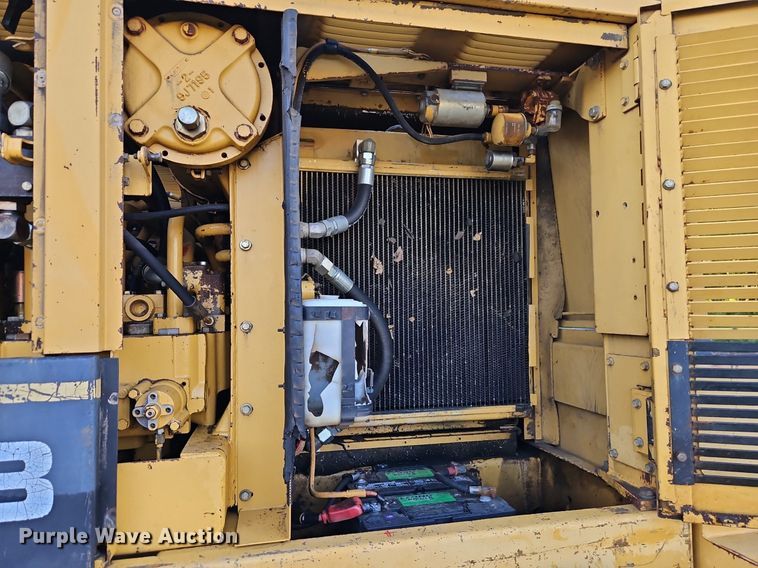 image for item DR8723 1989 Caterpillar  225B LC excavator