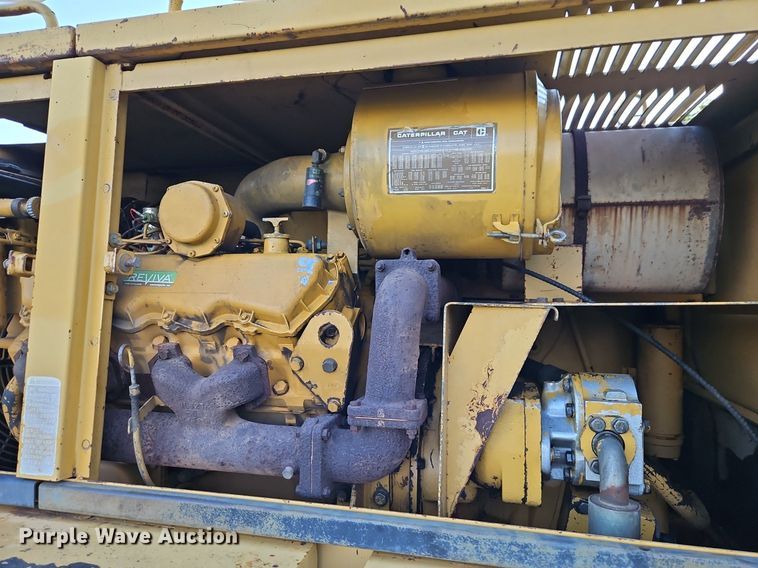 image for item DR8723 1989 Caterpillar  225B LC excavator