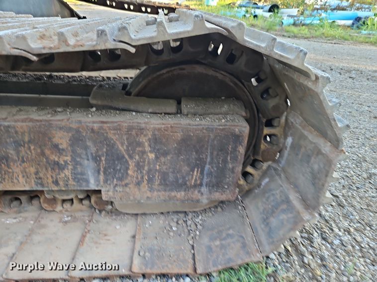 image for item DR8723 1989 Caterpillar  225B LC excavator