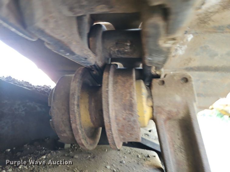 image for item DR8723 1989 Caterpillar  225B LC excavator