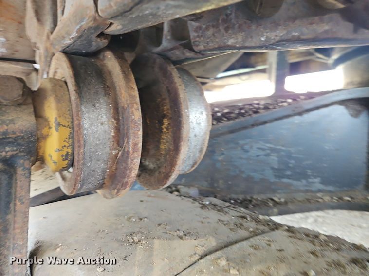 image for item DR8723 1989 Caterpillar  225B LC excavator