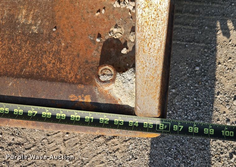 image for item DR8724 1994 Dresser 520CH wheel loader