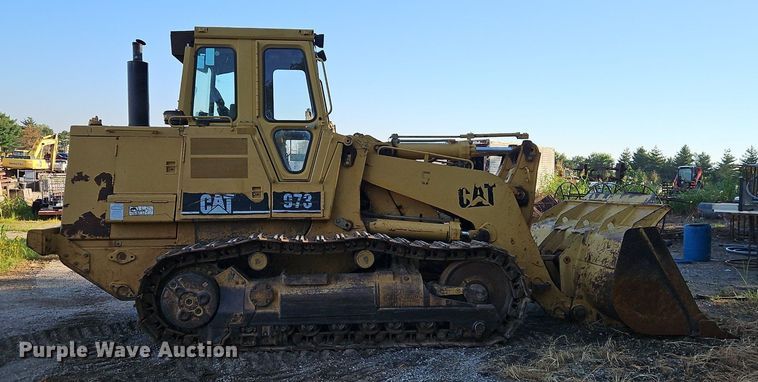 image for item DR8733 2000 Caterpillar  973 track loader