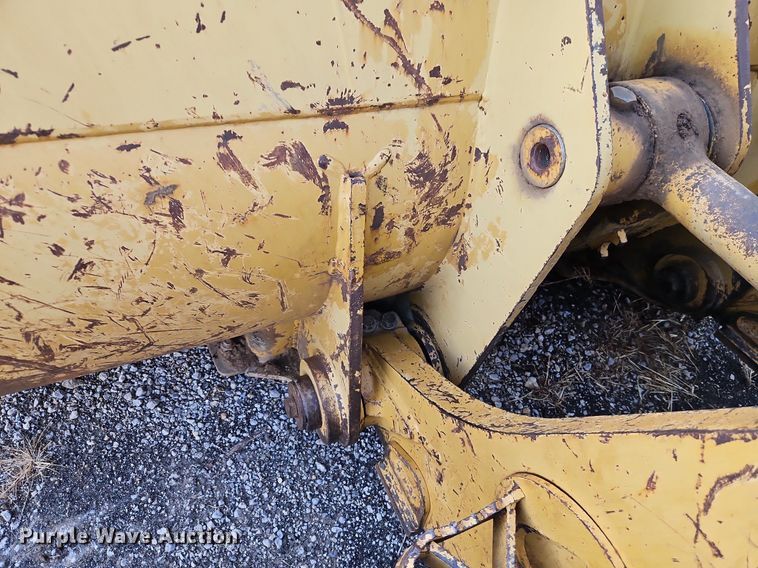 image for item DR8733 2000 Caterpillar  973 track loader