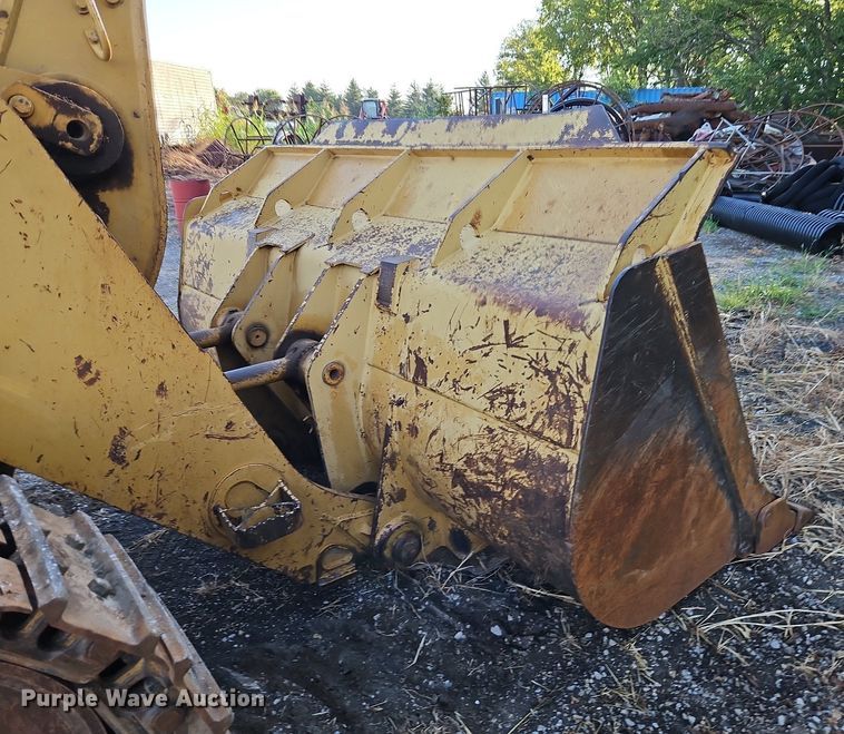 image for item DR8733 2000 Caterpillar  973 track loader